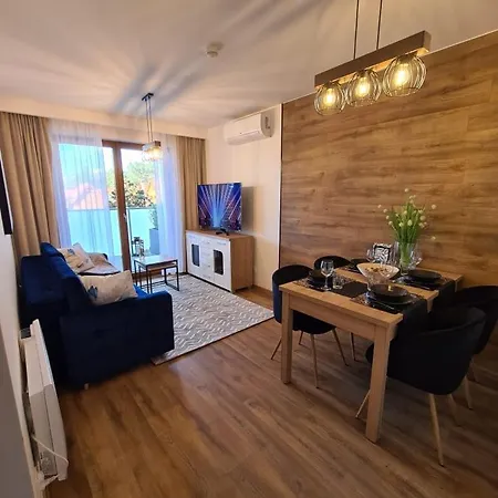 Nautikka Park Krynica Apartamenty Przy Plazy Krynica Morska Exterior photo